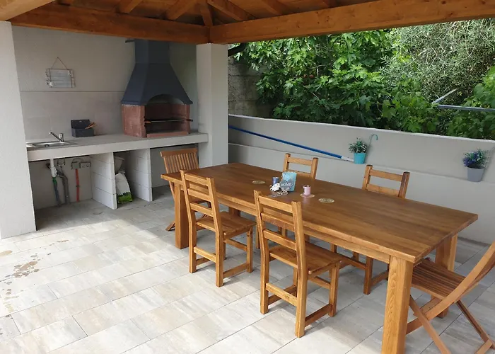 Klaudija Apartment *
